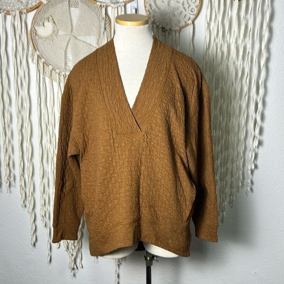 Lululemon Rippled N-Neck Pullover in Copper Brown Size 4 - Picture 10 of 14